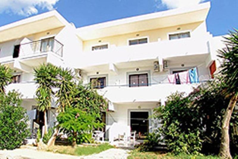 Apostolis Hotel Apartments Pefki  Экстерьер фото